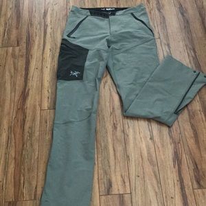 Arc’teryx Men’s snow pants